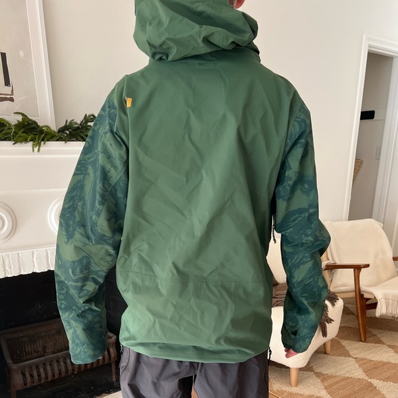 Men’s Armada 3L Gore-Tex Jacket - Picture 2 of 3